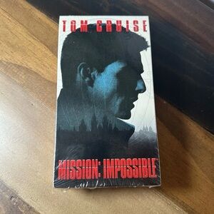 Mission Impossible VHS 1996 Tom Cruise Factory Sealed Target Sticker